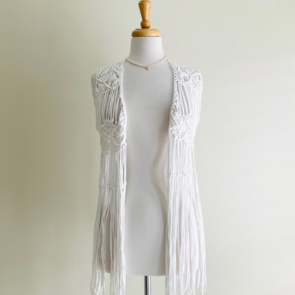 White Crochet Fringe Sleeveless Top Vest